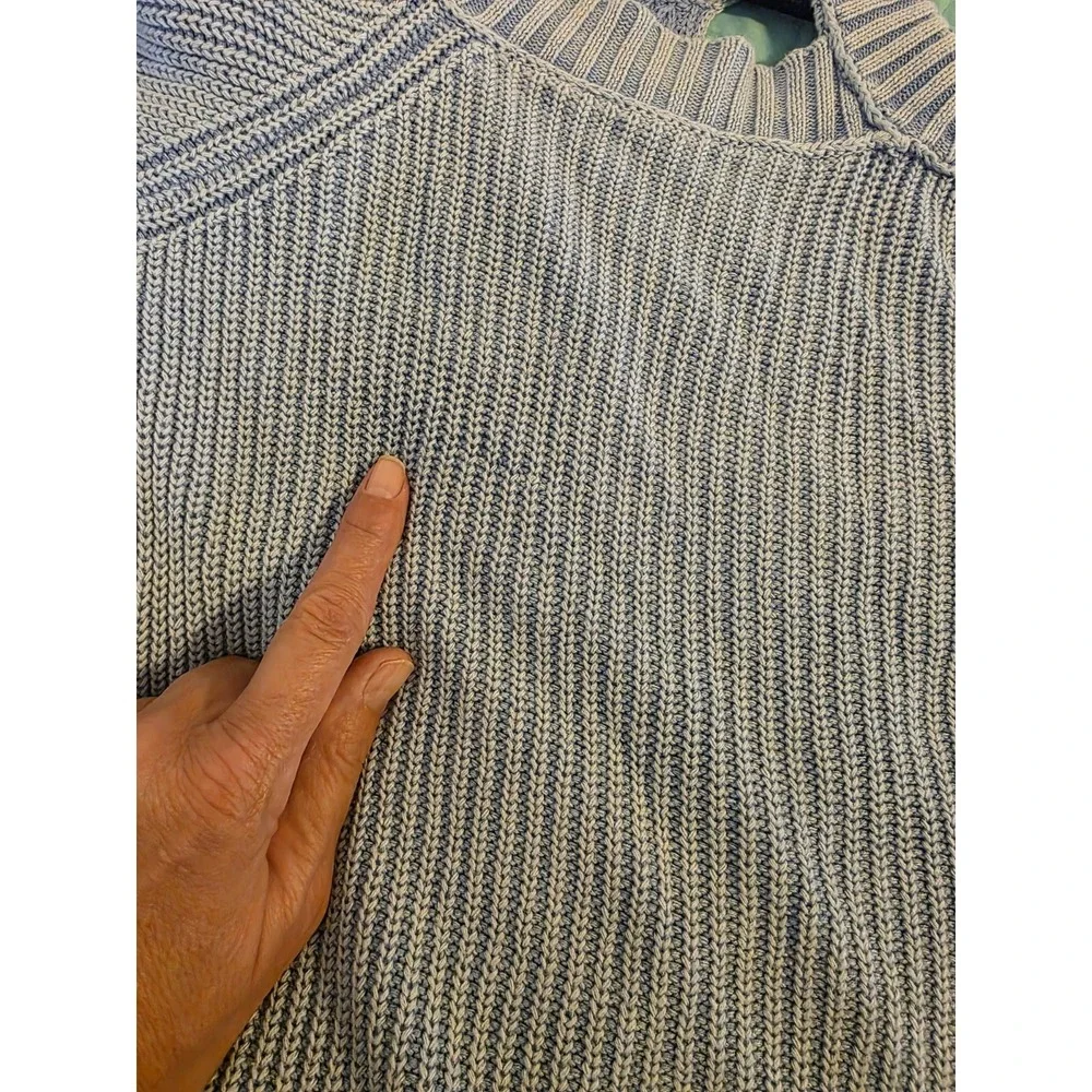 VICI Women's Size Medium Long‎ Sleeve Blue Cold Shoulder Oversized Sweater Beach